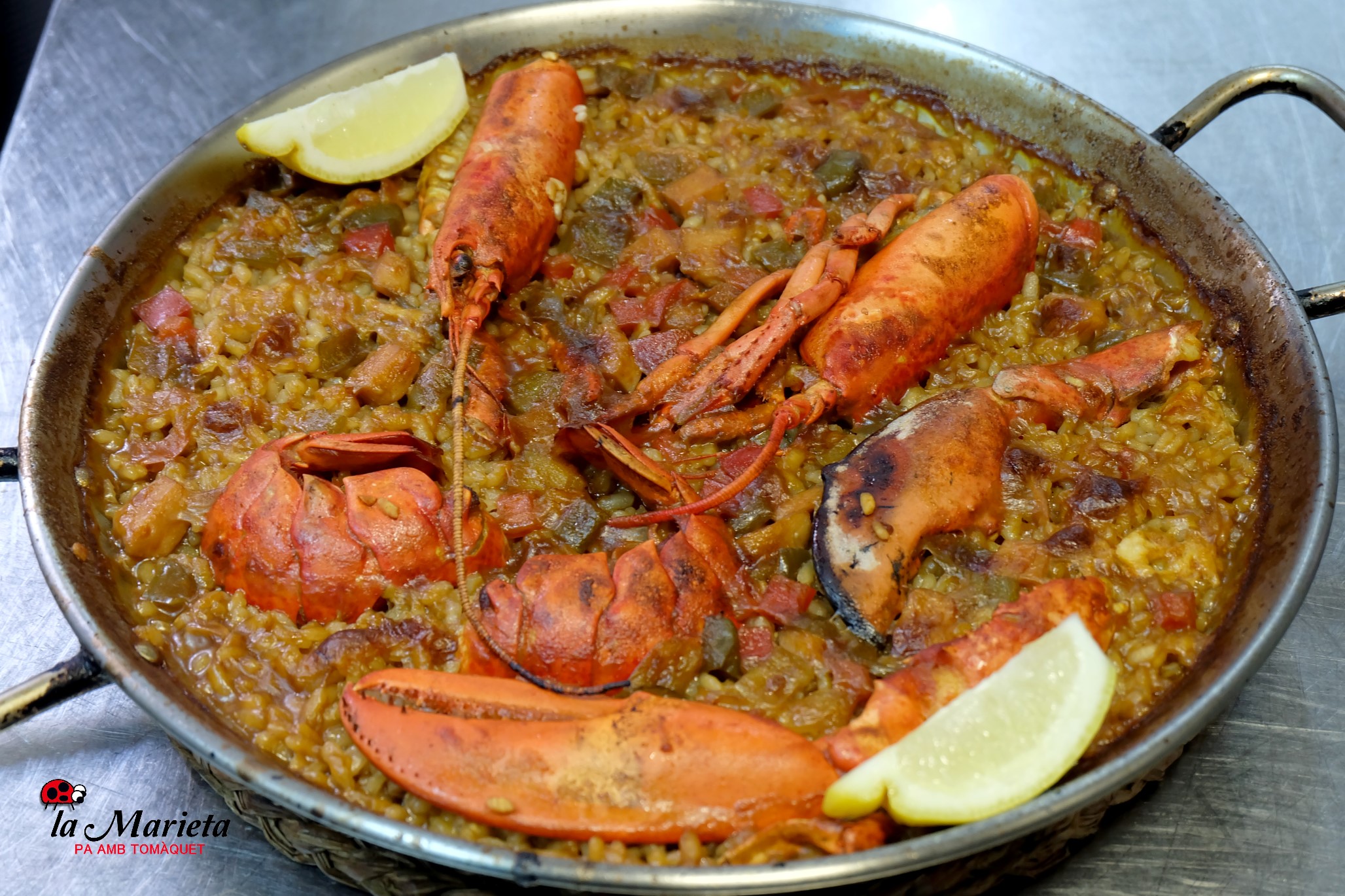 La mejor paella de bogavante de Mollet del Vallès, Barcelona, para celebraciones, para disfrutar los platos del mar